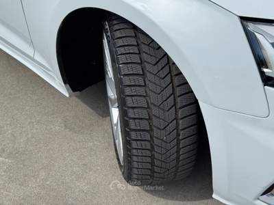 Audi A5 40 2.0 g-tron Business Advanced 170cv s-tronic Bianco usata Verona