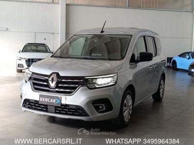 Renault Kangoo 1.5 BLUE DCI 95 EQUILIBRE Argento usata Verona