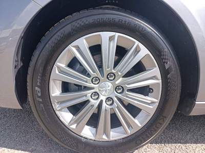 Peugeot 308 Turbo 130 S&S Allure Grigio usata Assisi