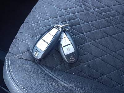Suzuki Vitara 4WD AllGrip Top Argento usata Assisi