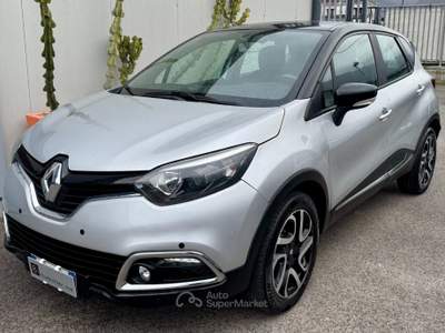Renault Captur 0.9 TCe 12V 90 CV Start&Stop Life Argento usata Castellammare di Stabia