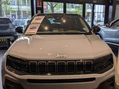 Jeep Avenger 1.2 Turbo 100 CV Summit usata Parma
