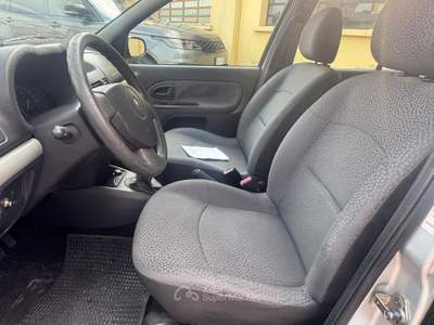 Renault Clio RENAULT CLIO 1,2BENZINA GPL 2009 X NEOPATENTATI 3886920620 Grigio usata Tavazzano con Villavesco