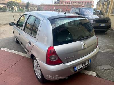 Renault Clio RENAULT CLIO 1,2BENZINA GPL 2009 X NEOPATENTATI 3886920620 Grigio usata Tavazzano con Villavesco