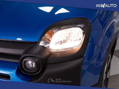 Fiat Panda Pandina Cross 1.0 Firefly Hybrid S&amp;S 70CV Blu/Azzurro usata Latina