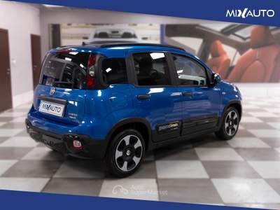 Fiat Panda Pandina Cross 1.0 Firefly Hybrid S&amp;S 70CV Blu/Azzurro usata Latina