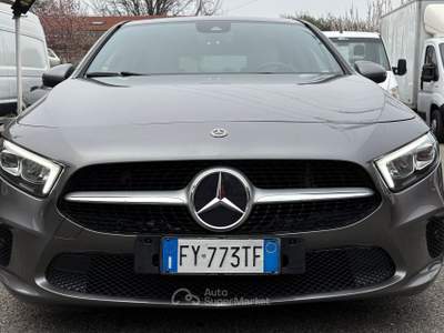 Mercedes-Benz Classe A d Automatic Business Extra Grigio usata Torino
