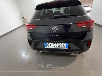 Volkswagen T-Roc VOLKS T-ROC 2.0 TDI R-LINE 150CV DSG T-Roc 2.0 tdi R-Line 150cv dsg Nero usata Roma