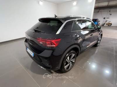 Volkswagen T-Roc VOLKS T-ROC 2.0 TDI R-LINE 150CV DSG T-Roc 2.0 tdi R-Line 150cv dsg Nero usata Roma
