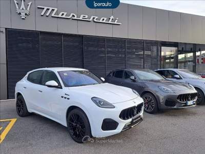 Maserati Grecale 2.0 mhev modena 330cv auto Bianco usata Bergamo
