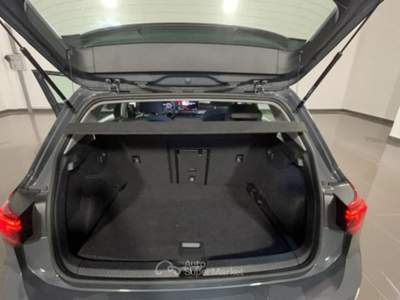 Volkswagen Golf 2.0 TDI 115 CV Life Grigio usata Martellago