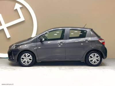 Toyota Yaris Yaris 1.5 Hybrid 5p. Business *CAMBIO AUT.*NEOPATENTATI* Grigio usata Castrezzato