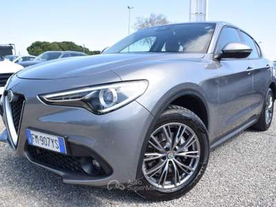 Alfa Romeo Stelvio 2.2 T.diesel 180 CV AT8 Q4 Exec. Grigio usata Montalto di Castro