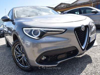 Alfa Romeo Stelvio 2.2 T.diesel 180 CV AT8 Q4 Exec. Grigio usata Montalto di Castro