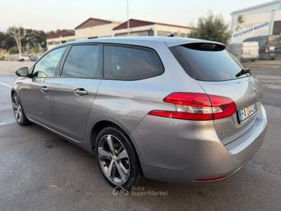 Peugeot 308 BlueHDi 120 S&S SW GT Line Grigio usata Follonica