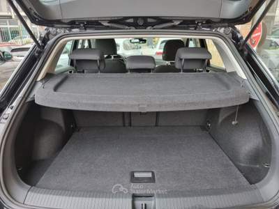 Volkswagen T-Roc SCR Life Nero usata Altamura