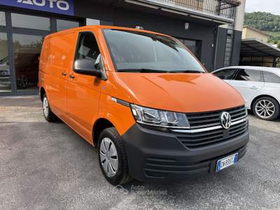 Volkswagen Multivan 2.0 tdi 110 cv Arancione usata Montecchio Maggiore