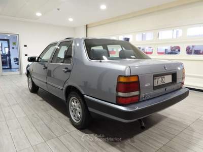Lancia Thema 166cv Blu/Azzurro usata Grumello del Monte