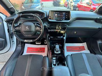 Peugeot 208 1.2 puretech 100cv GT Line EAT8 Bianco usata Cernusco sul Naviglio