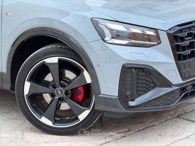 Audi Q2 QUATTRO S-TRONIC S-LINE IDENTITY BLACK Grigio usata Santeramo in Colle