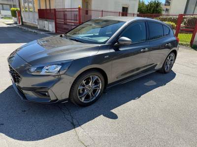 Ford Focus FORD FOCUS  BERLINA 1.0 ECOBOOST HYBRID 125CV ST LINE Grigio usata Altamura