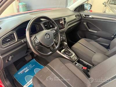 Volkswagen T-Roc SCR 150 CV Style BlueMotion Technology Rosso usata Torino