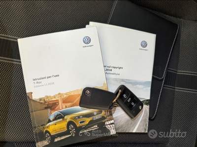 Volkswagen T-Roc SCR 150 CV Style BlueMotion Technology Rosso usata Torino