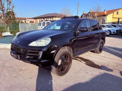 Porsche Cayenne 4.8 S Nero usata Stra