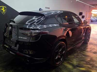 Alfa Romeo Stelvio NON LEGATA A FINANZIAMENTO 2.2 t Veloce Q4 210cv auto Nero usata Misinto