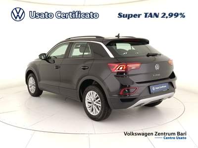 Volkswagen T-Roc 2.0 tdi life 150cv dsg Nero usata Bari
