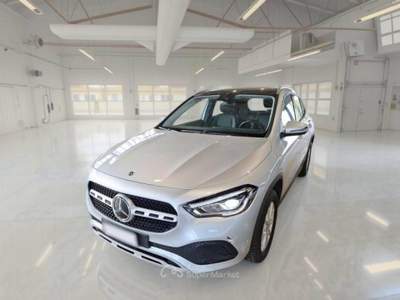 Mercedes-Benz GLA 200 d Business Extra auto usata Messina