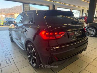 Audi A1 30 1.0 tfsi Identity Black 116cv s-tronic Nero usata Mozzo