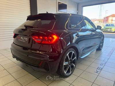 Audi A1 30 1.0 tfsi Identity Black 116cv s-tronic Nero usata Mozzo