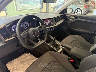 Audi A1 30 1.0 tfsi Identity Black 116cv s-tronic Nero usata Mozzo