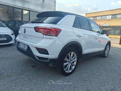 Volkswagen T-Roc 116cv Style 2020 Unico Proprietario Bianco usata Perugia