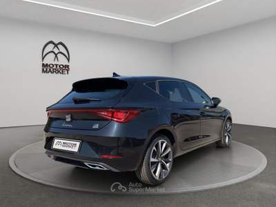 Seat Leon 1.4 e-HYBRID FR DSG Nero usata Roma