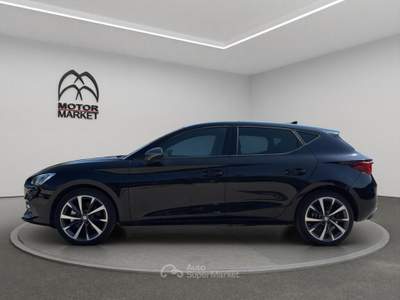 Seat Leon 1.4 e-HYBRID FR DSG Nero usata Roma