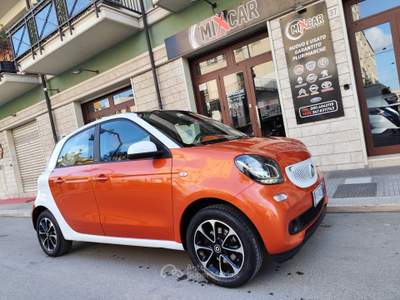 Smart ForFour 70 1.0 Prime TETTO PANORAMICO Arancione usata CORATO