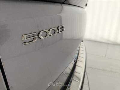 Peugeot 5008 II 1.5 bluehdi Allure Pack s&s 130cv eat8 Grigio usata Caserta