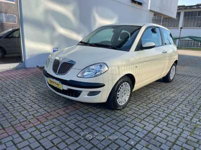 Lancia Ypsilon 1.2 Argento Beige usata Beinasco