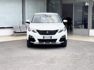 Peugeot 3008 1.5 Diesel 130CV E6 Neo - 2018 Bianco usata Roma