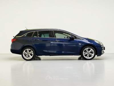 Opel Astra Sports Tourer 1.2 t. Business Elegance s&s 130cv Blu/Azzurro usata Parma