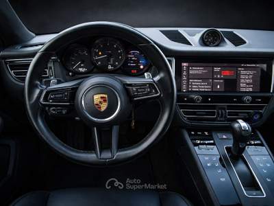 Porsche Macan Macan I 2024 2.0 265cv pdk Nero usata Nardò