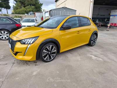 Peugeot 208 S&S 5 porte GT Line - 2019 Giallo usata ANDRIA