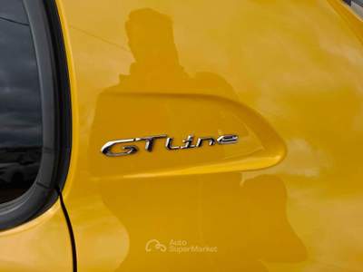 Peugeot 208 S&S 5 porte GT Line - 2019 Giallo usata ANDRIA