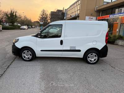 Fiat Doblò Doblo 1.6 mjt 16v Dynamic 105cv CARGO Bianco usata Pesaro