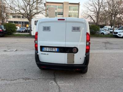 Fiat Doblò Doblo 1.6 mjt 16v Dynamic 105cv CARGO Bianco usata Pesaro