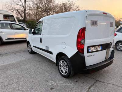 Fiat Doblò Doblo 1.6 mjt 16v Dynamic 105cv CARGO Bianco usata Pesaro