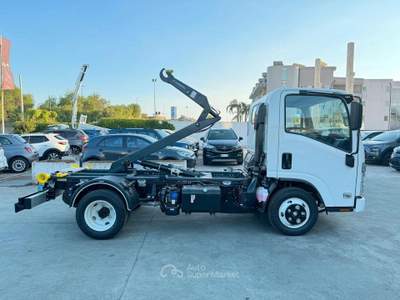 Isuzu D-Max M27 3.0 150cv BRACCIO SCARRABILE usata Tuglie