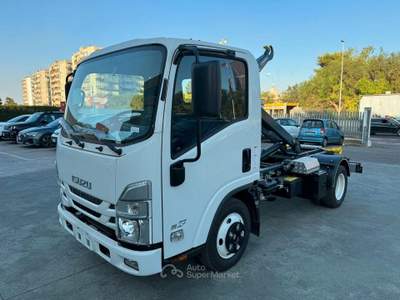 Isuzu D-Max M27 3.0 150cv BRACCIO SCARRABILE usata Tuglie
